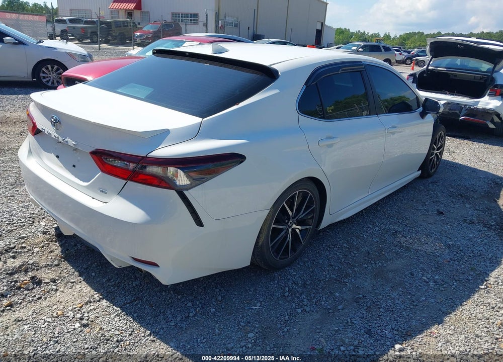 2021 TOYOTA CAMRY VIN: 4T1G11AK2MU403618