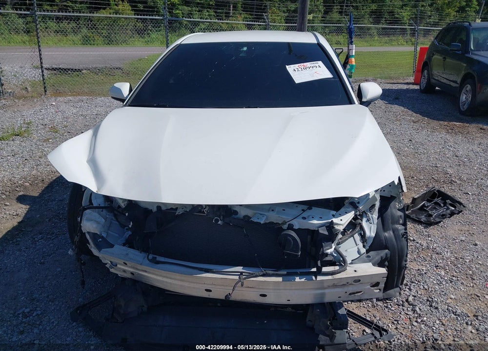 2021 TOYOTA CAMRY VIN: 4T1G11AK2MU403618