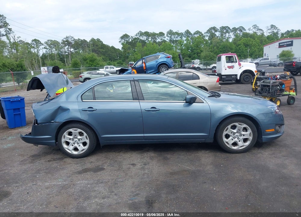 2011 FORD FUSION VIN: 3FAHP0HA9BR245545