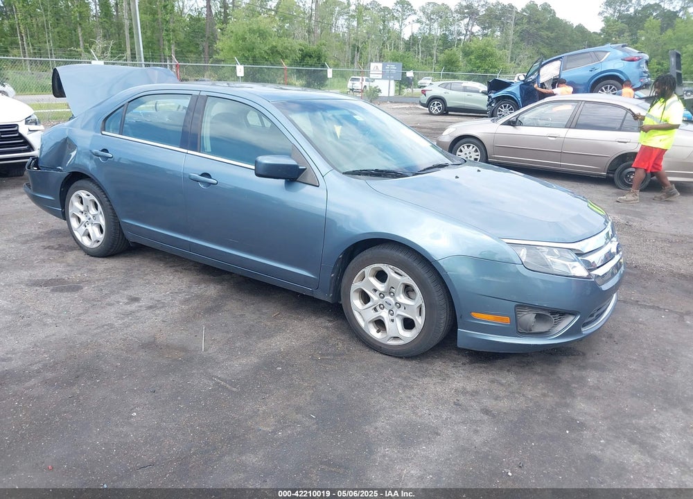 2011 FORD FUSION VIN: 3FAHP0HA9BR245545