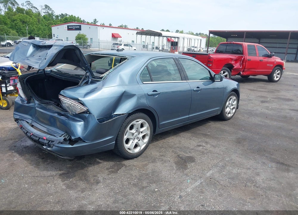 2011 FORD FUSION VIN: 3FAHP0HA9BR245545