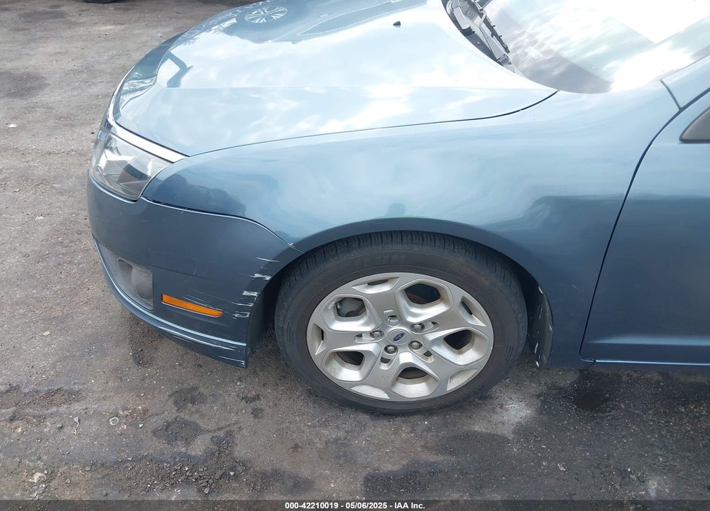 2011 FORD FUSION VIN: 3FAHP0HA9BR245545