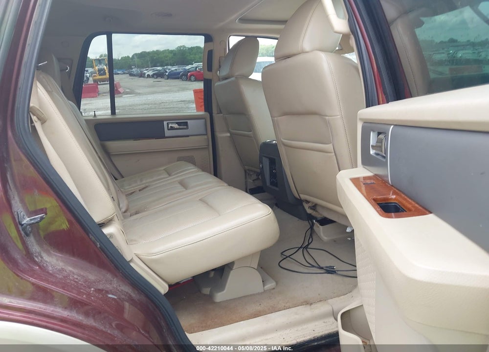 2010 FORD EXPEDITION VIN: 1FMJU1J53AEA43322