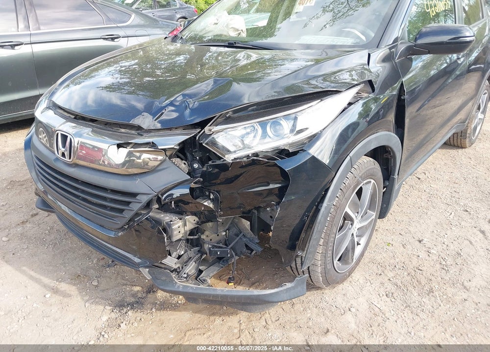 2022 HONDA HR-V VIN: 3CZRU6H57NM725401