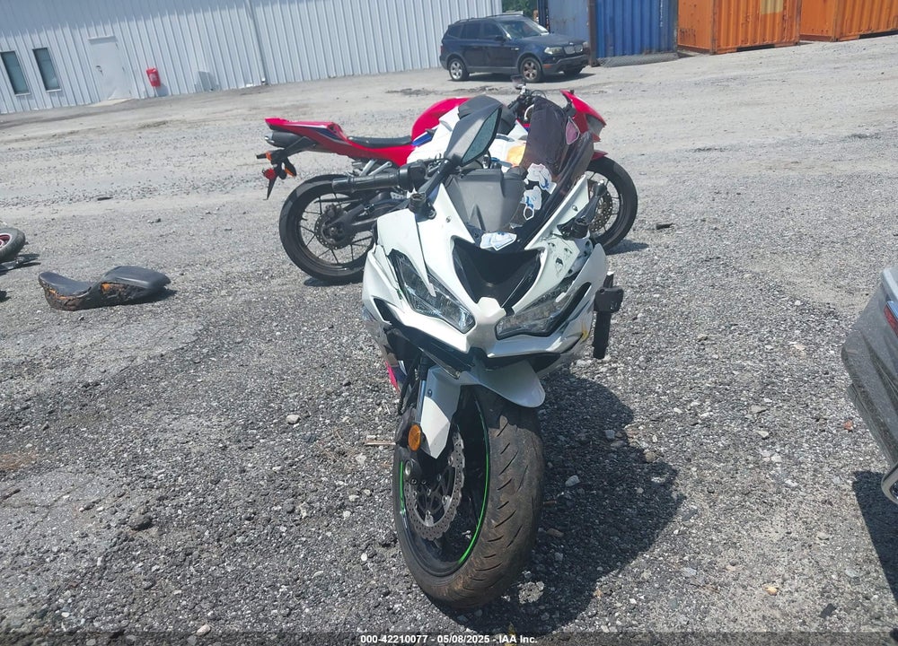 2022 KAWASAKI ZX636 K VIN: JKBZXJG12NA020510