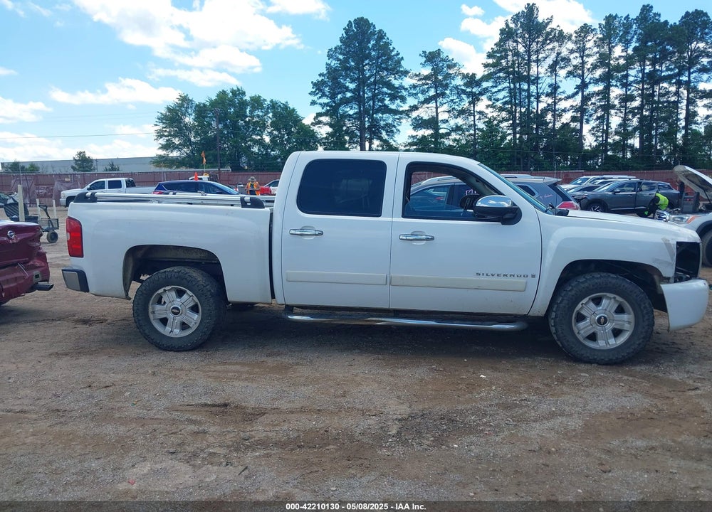 2007 CHEVROLET SILVERADO 1500 LT1 VIN: 2GCEC13C571543125