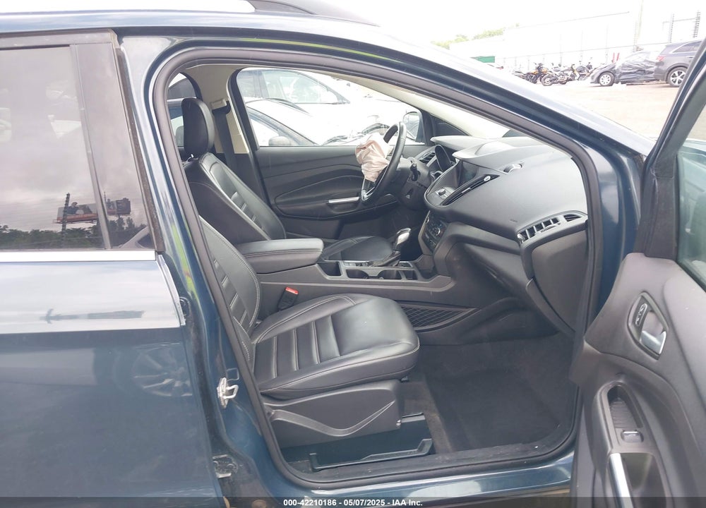2019 FORD ESCAPE SEL VIN: 1FMCU9HD3KUA97893