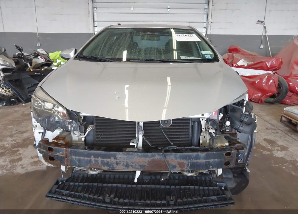2018 TOYOTA COROLLA SE VIN: 5YFBURHEXJP790142