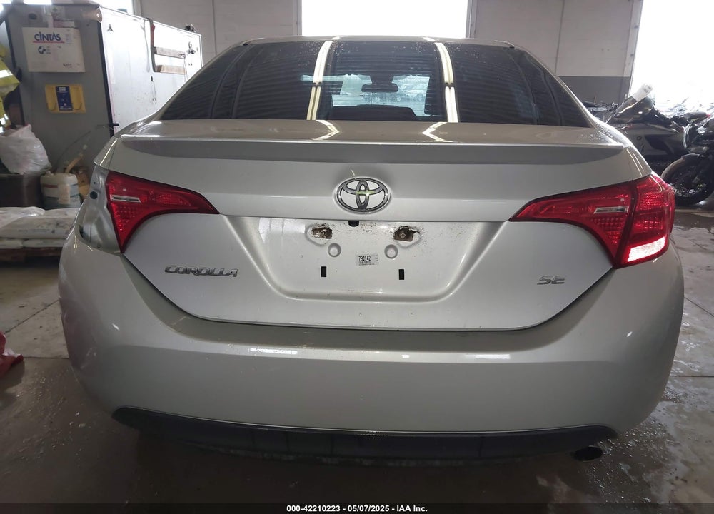 2018 TOYOTA COROLLA SE VIN: 5YFBURHEXJP790142