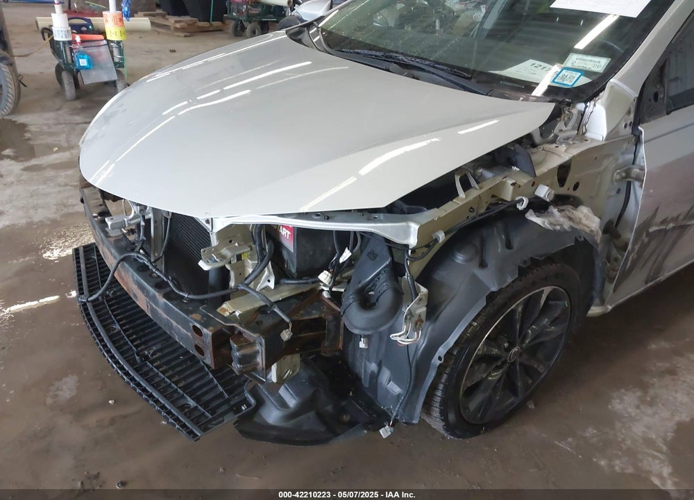 2018 TOYOTA COROLLA SE VIN: 5YFBURHEXJP790142