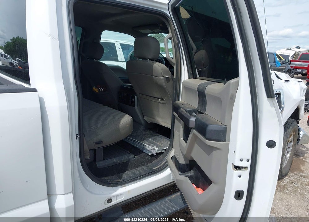 2019 FORD F-250 XLT VIN: 1FT7W2B64KEF02378