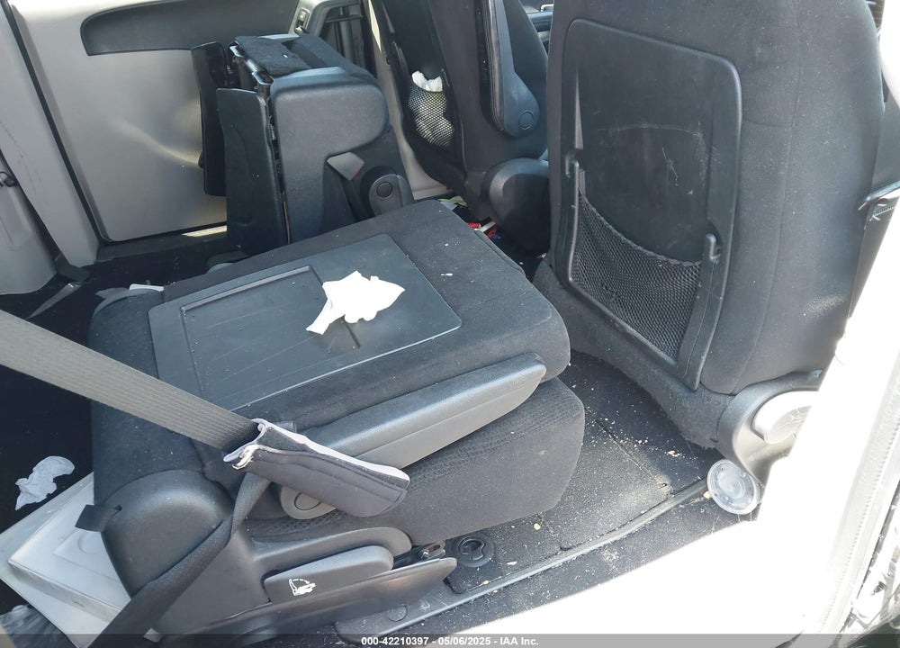 2012 DODGE GRAND CARAVAN SXT VIN: 2C4RDGCG8CR247824