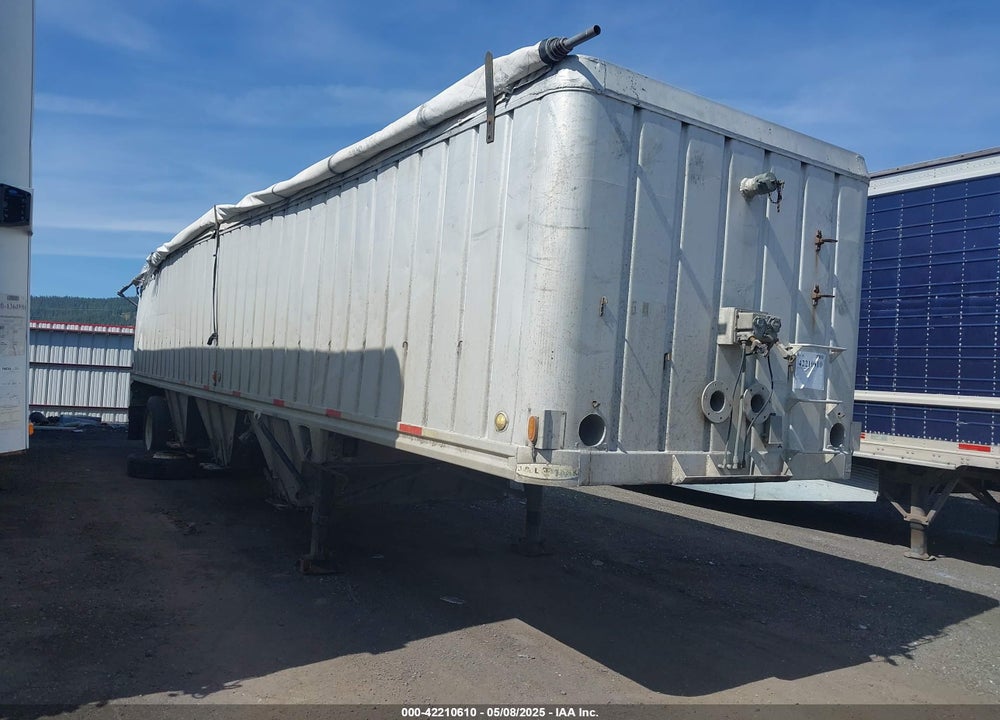 1970 TRAILER J&L TANK VIN: X7121