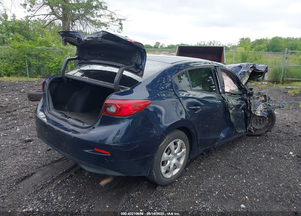 2018 MAZDA 3 SPORT VIN: 3MZBN1U78JM168813