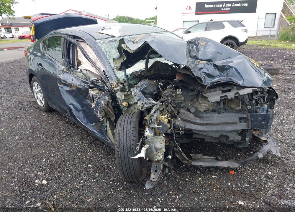 2018 MAZDA 3 SPORT VIN: 3MZBN1U78JM168813