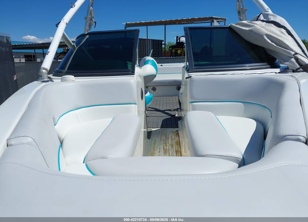 2013 EPIC 23 FOOT VIN: CQE23031L213