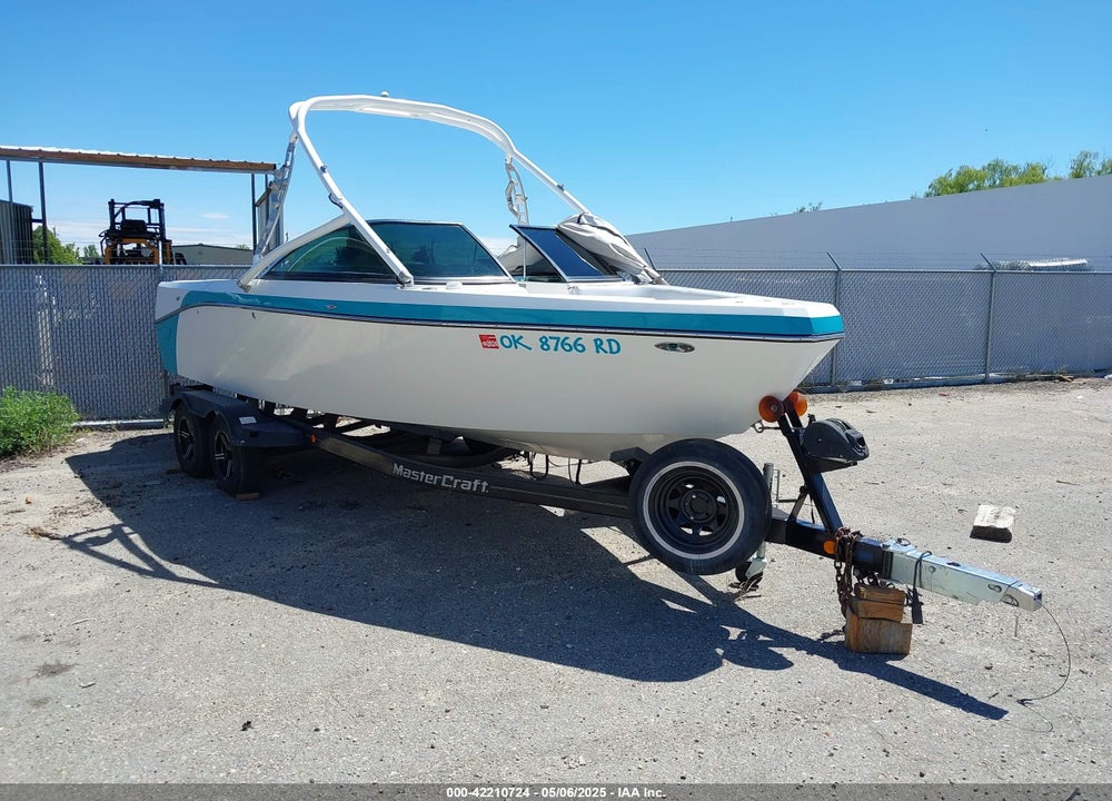 2013 EPIC 23 FOOT VIN: CQE23031L213