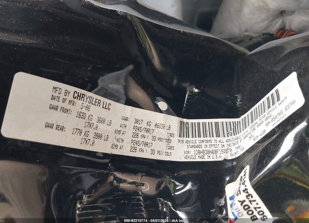 2008 DODGE DURANGO SXT VIN: 1D8HB38N68F155970