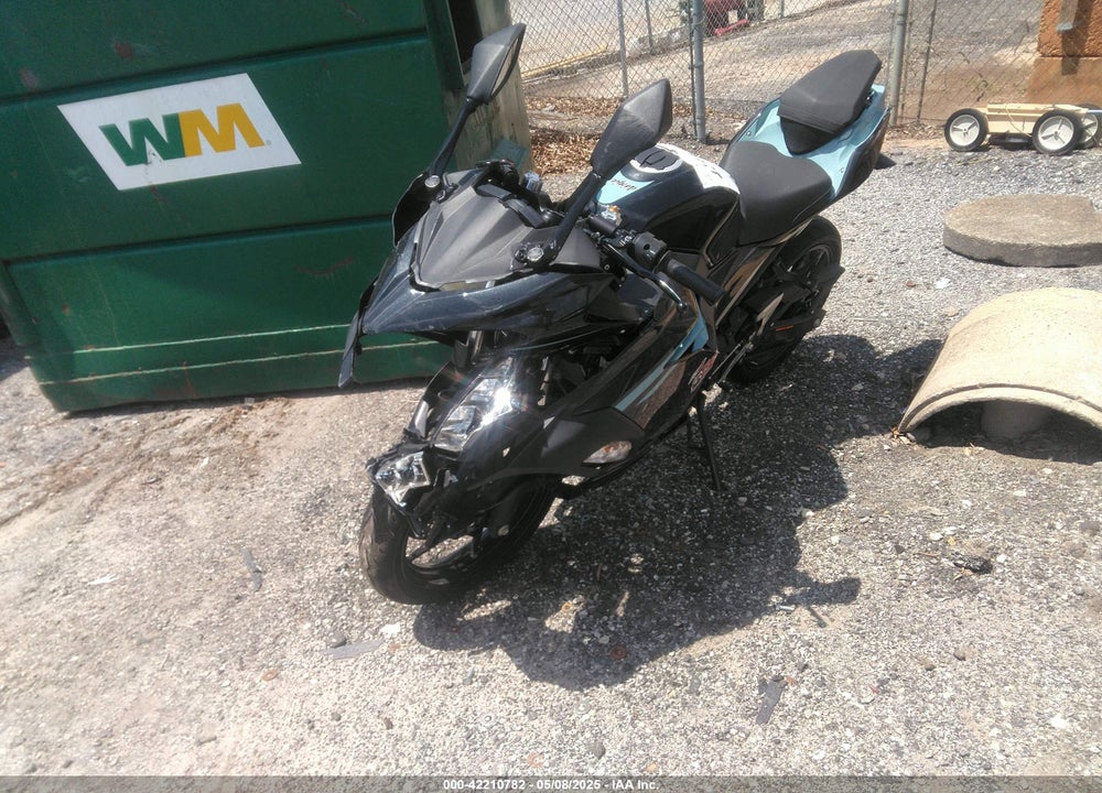 2020 KAWASAKI EX400 VIN: JKAEXKG13LDA73322