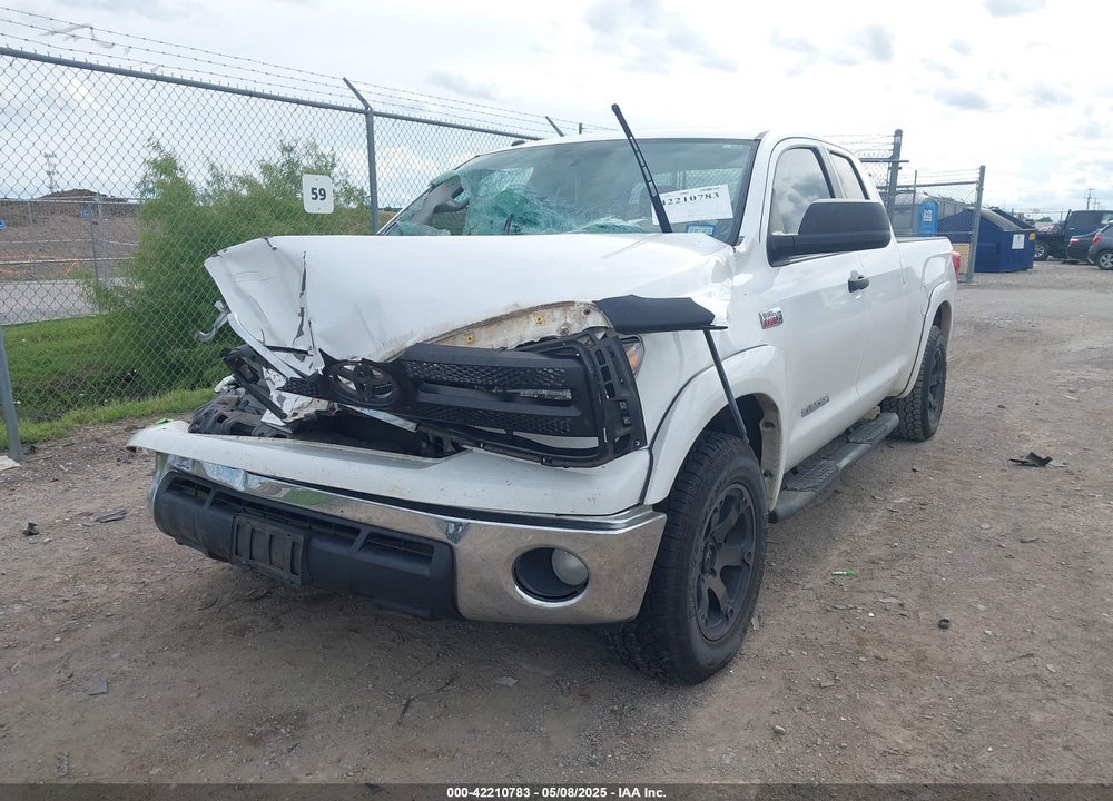 2012 TOYOTA TUNDRA GRADE 5.7L V8 VIN: 5TFUW5F16CX225421