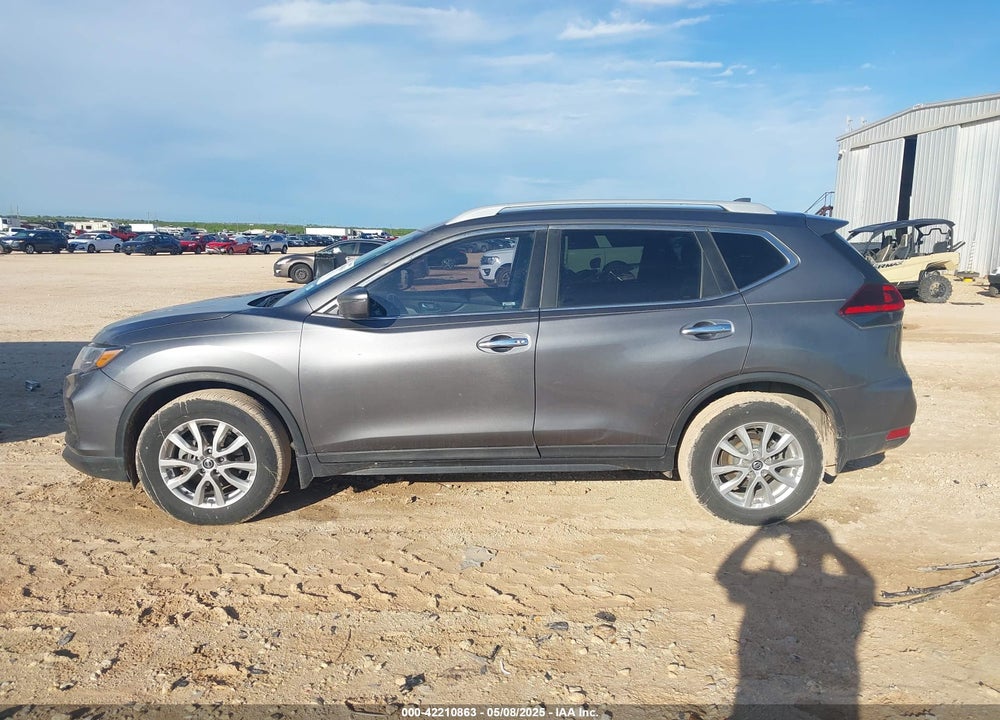2018 NISSAN ROGUE VIN: 5N1AT2MT8JC848103