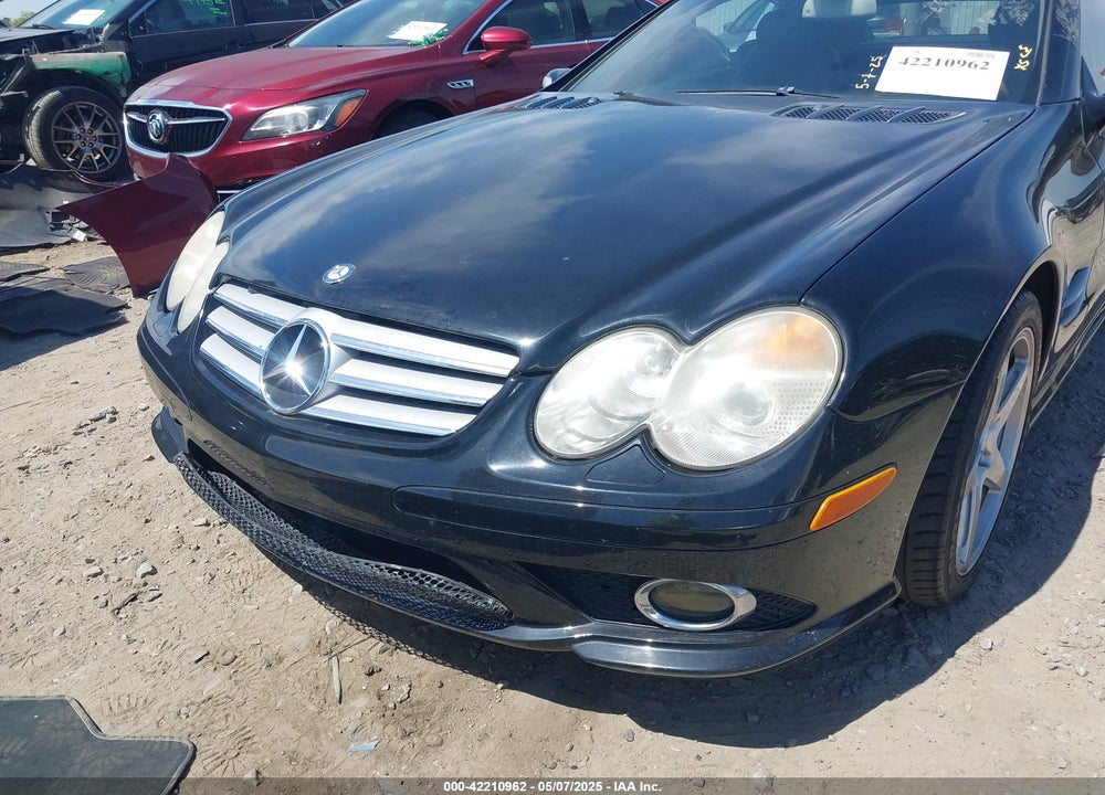 2007 MERCEDES-BENZ SL CLASS VIN: WDBSK71F07F121213