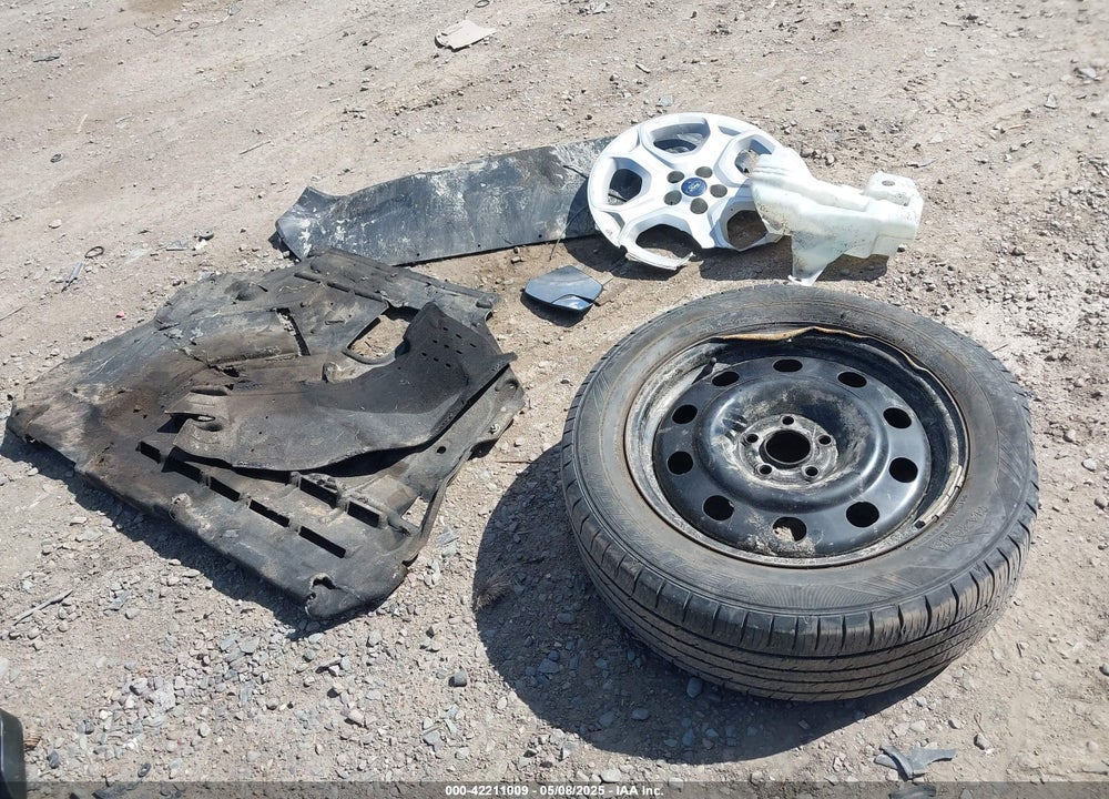 2018 FORD ESCAPE VIN: 1FMCU0F71JUA35240