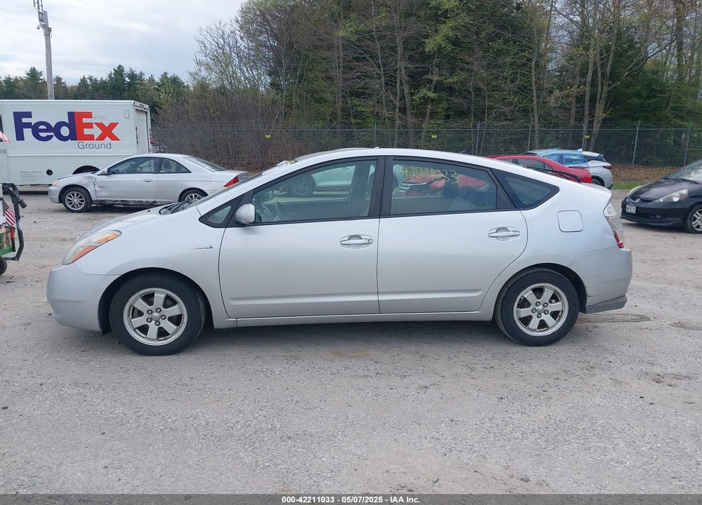 2008 TOYOTA PRIUS VIN: JTDKB20U887696773
