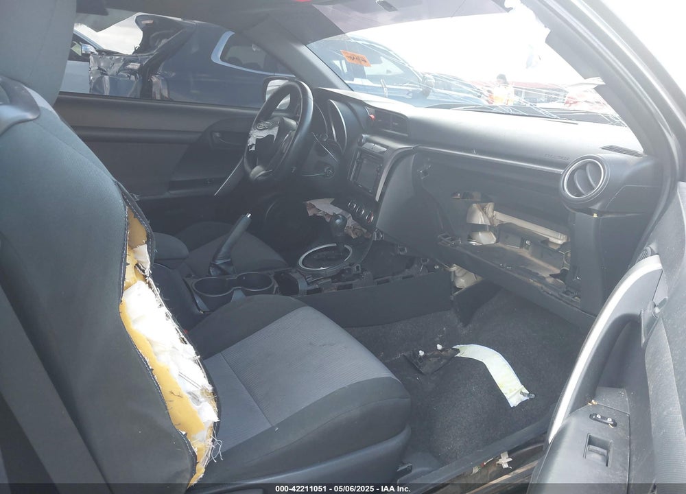 2014 SCION TC VIN: JTKJF5C75E3078457