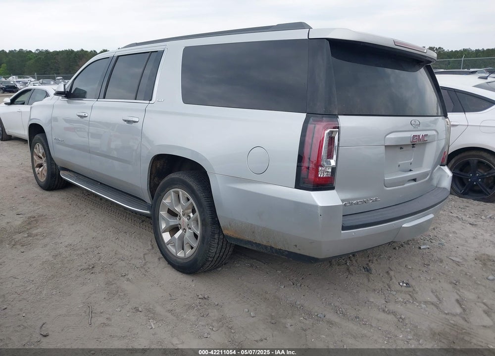 2017 GMC YUKON XL VIN: 1GKS1GKC1HR342834