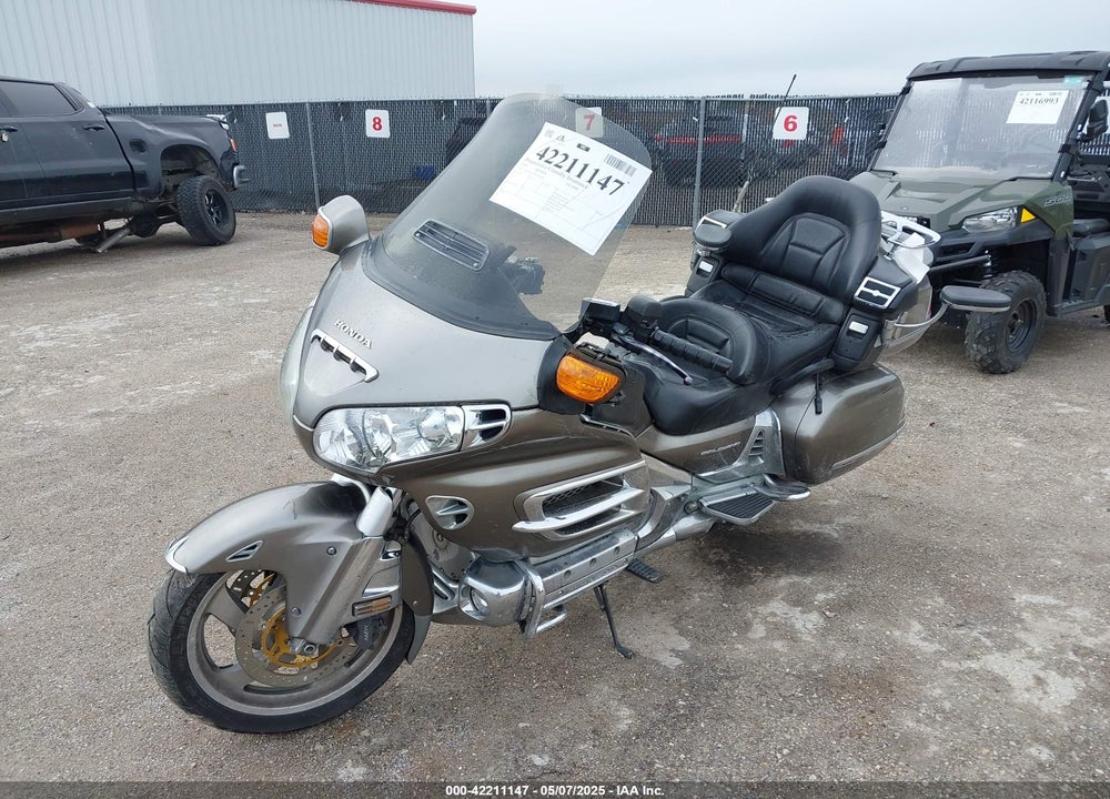 2004 HONDA GL1800 VIN: 1HFSC47074A300296