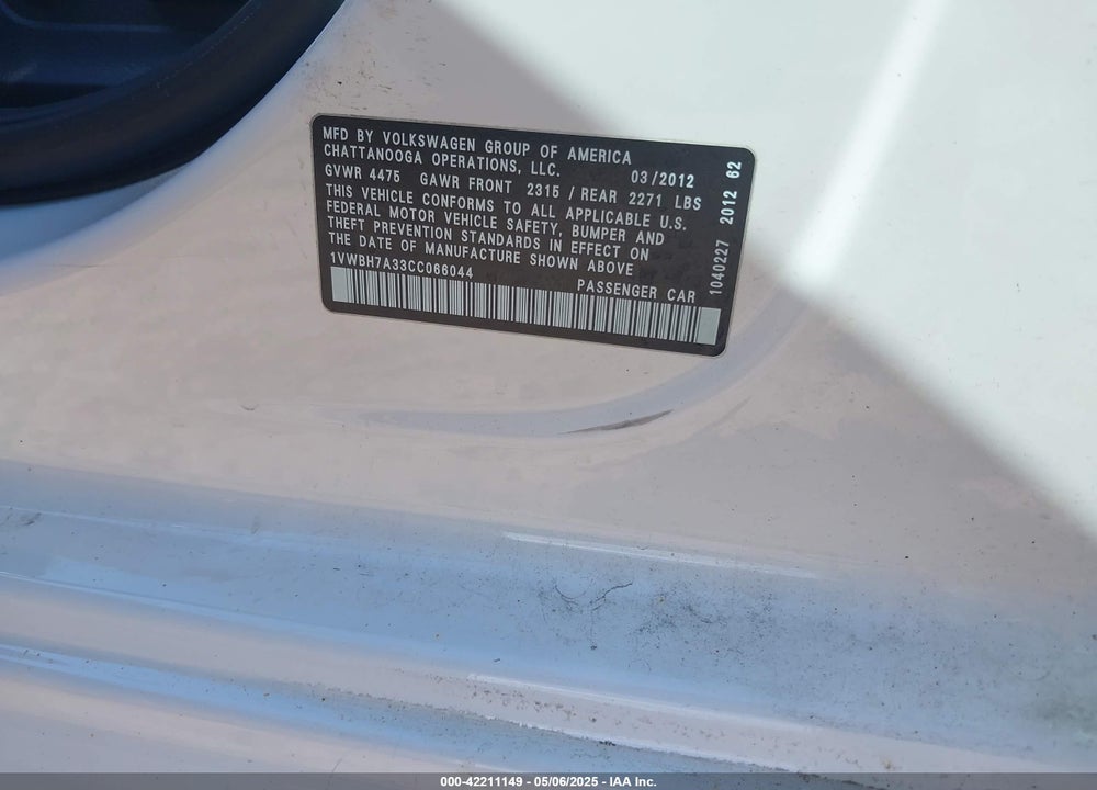 2012 VOLKSWAGEN PASSAT VIN: 1VWBH7A33CC066044