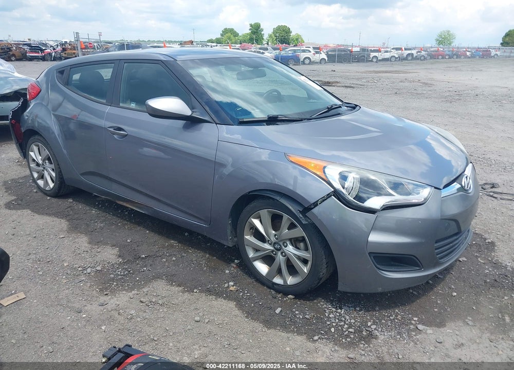 2016 HYUNDAI VELOSTER VIN: KMHTC6AD8GU284145