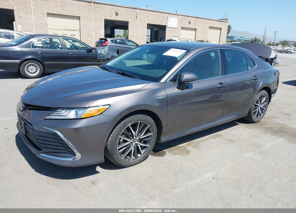 2021 TOYOTA CAMRY XLE HYBRID VIN: 4T1F31AK9MU560049