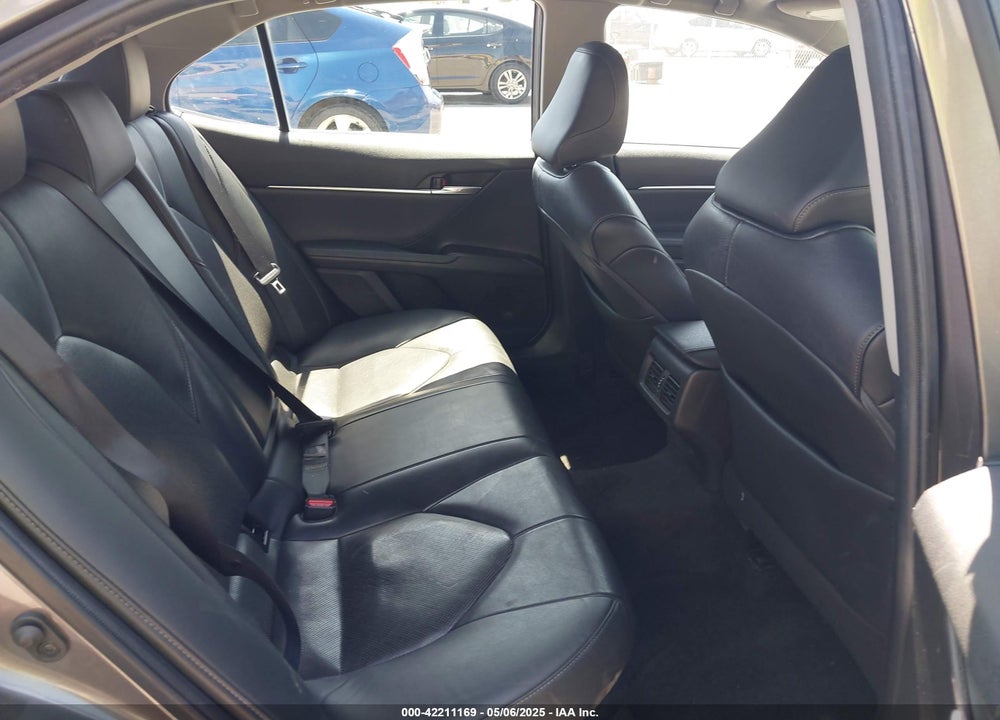 2021 TOYOTA CAMRY XLE HYBRID VIN: 4T1F31AK9MU560049