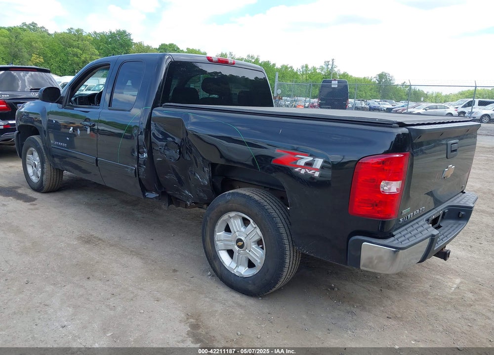 2010 CHEVROLET SILVERADO 1500 VIN: 1GCSKSE32AZ109462
