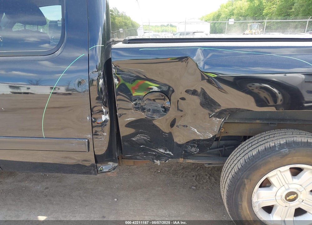2010 CHEVROLET SILVERADO 1500 VIN: 1GCSKSE32AZ109462