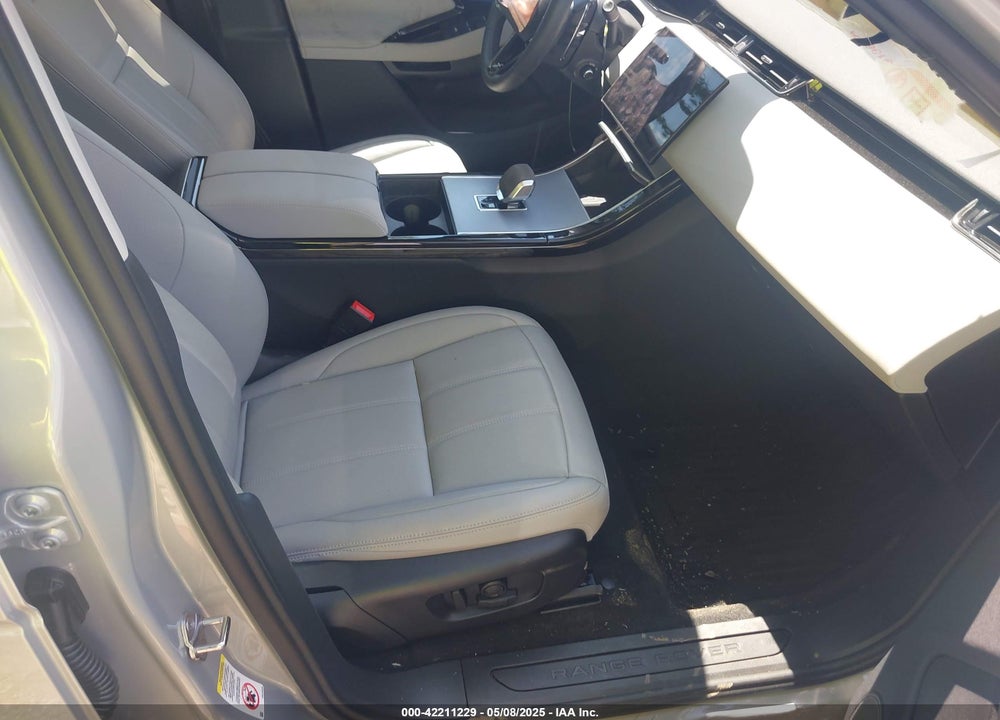2025 LAND ROVER RANGE ROVER EVOQUE VIN: SALZJ2FX1SH277709