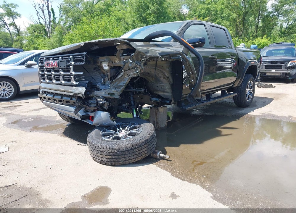 2025 GMC CANYON 4WD AT4 VIN: 1GTP2DEK8S1121432
