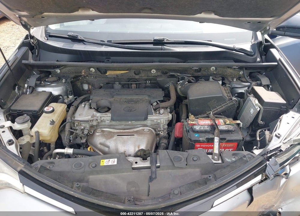 2018 TOYOTA RAV4 VIN: JTMBFREV9JJ257072