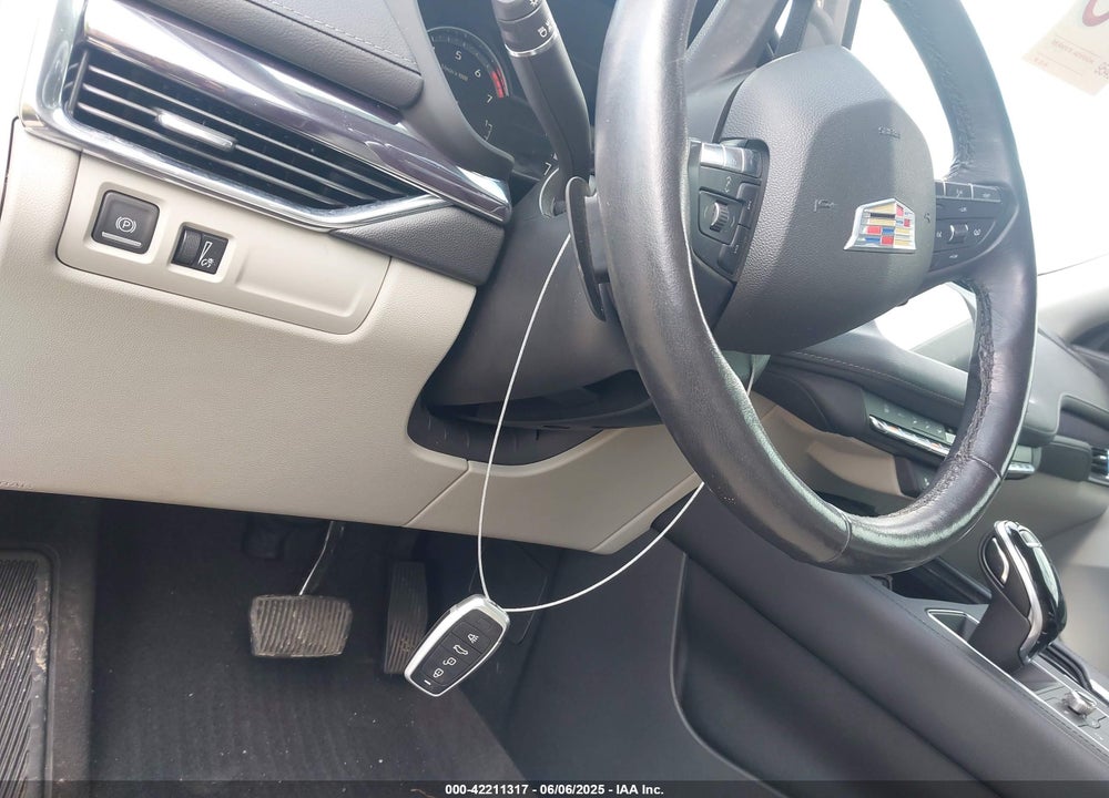 2020 CADILLAC XT4 FWD LUXURY VIN: 1GYAZAR4XLF146598