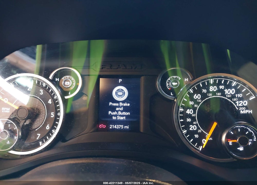 2021 RAM 1500 VIN: 1C6SRFBTXMN572461