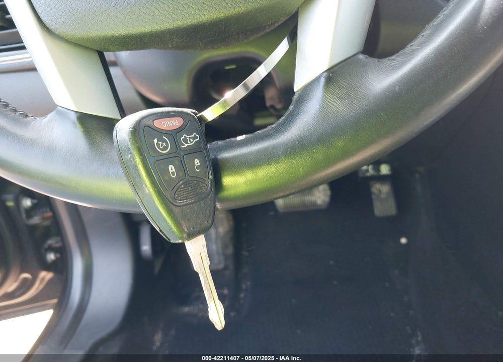 2013 CHRYSLER 200 VIN: 1C3CCBCG1DN542682