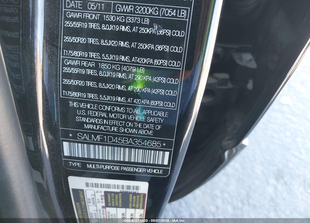 2011 LAND ROVER RANGE ROVER VIN: SALMF1D45BA354685