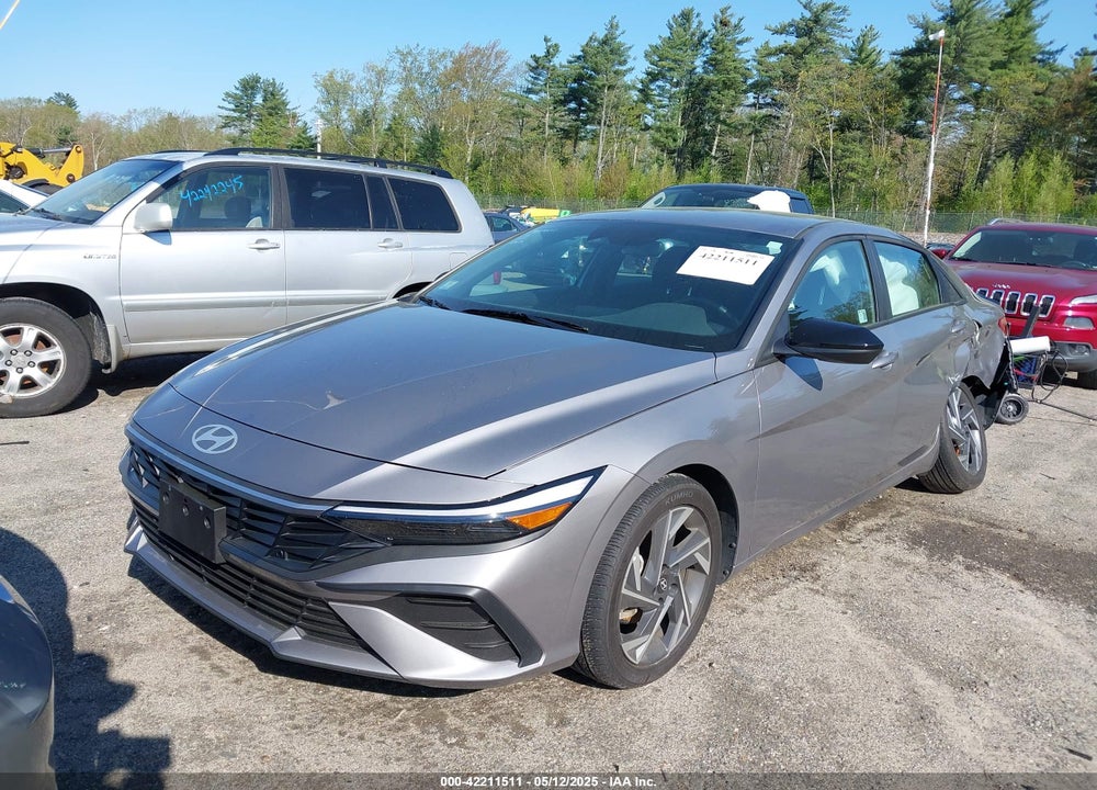 2025 HYUNDAI ELANTRA VIN: KMHLM4DG4SU882605