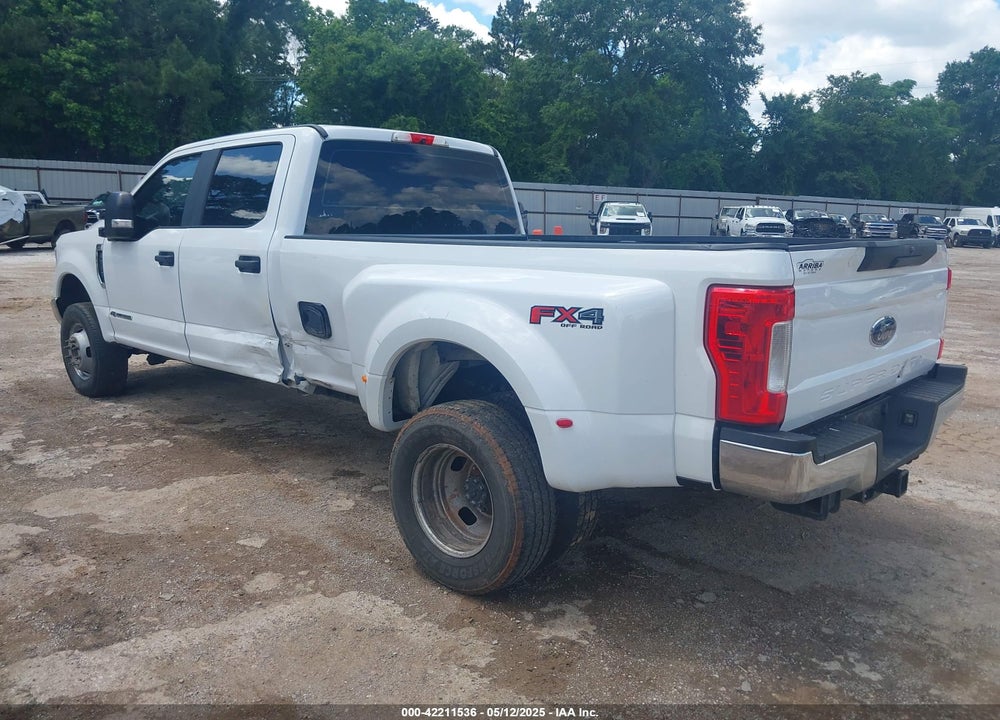 2017 FORD F 350 VIN: 1FT8W3DT7HEF47398