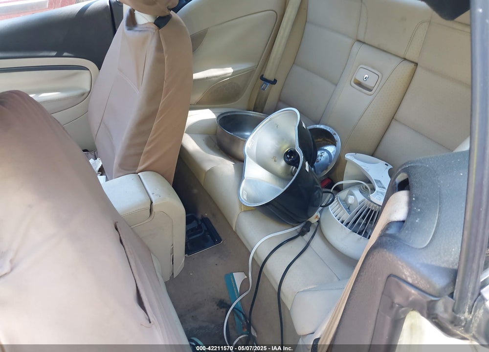 2008 VOLKSWAGEN EOS VIN: WVWAA71F98V040279