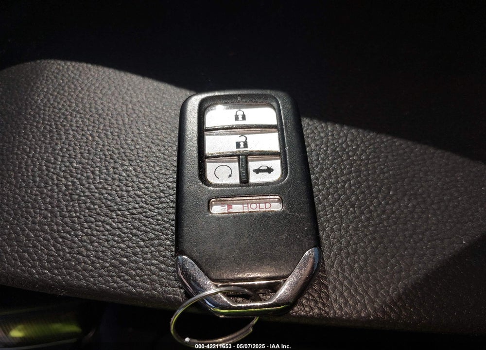 2022 HONDA ACCORD VIN: 1HGCV1F35NA061806