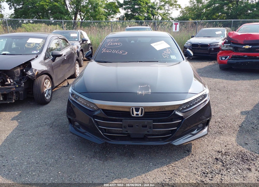 2022 HONDA ACCORD VIN: 1HGCV1F35NA061806