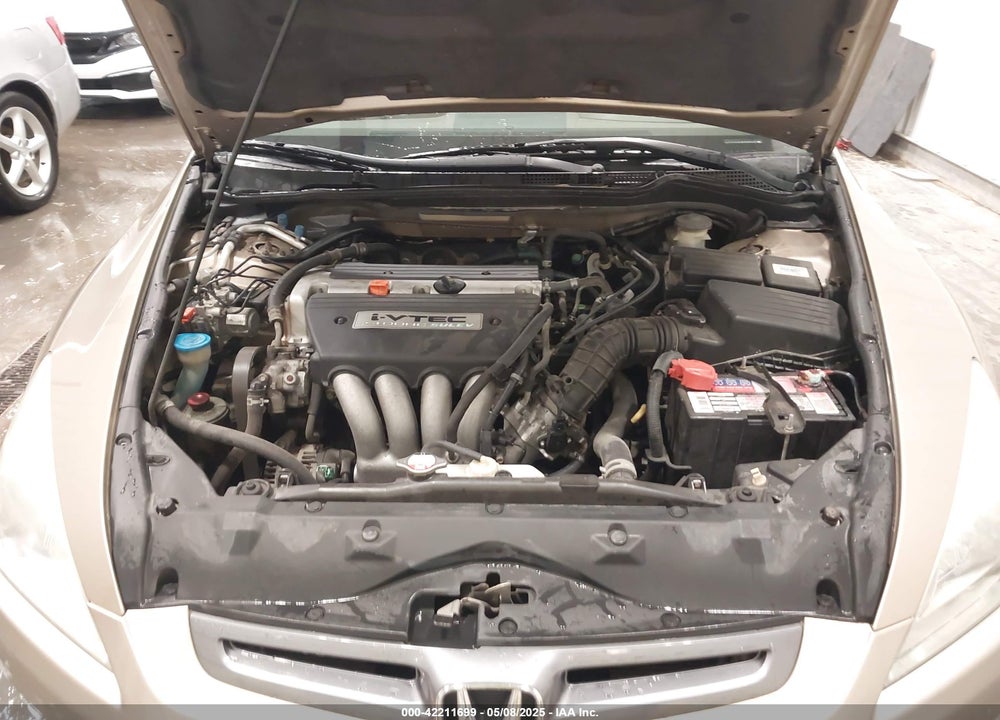 2005 HONDA ACCORD 2.4 LX VIN: 1HGCM56475A017843